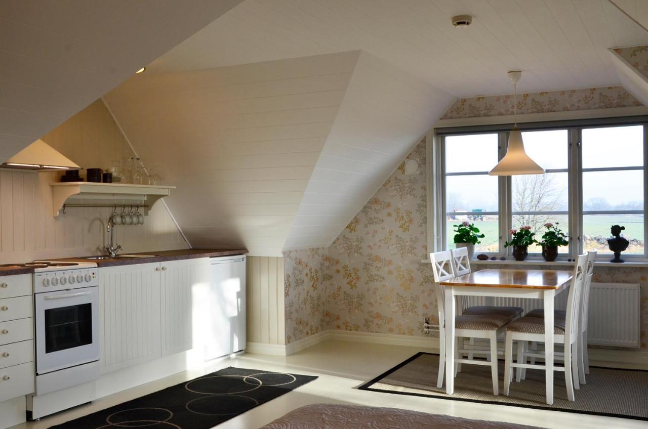 Torsborgs Gard Bed & Breakfast Simrishamn Exterior photo