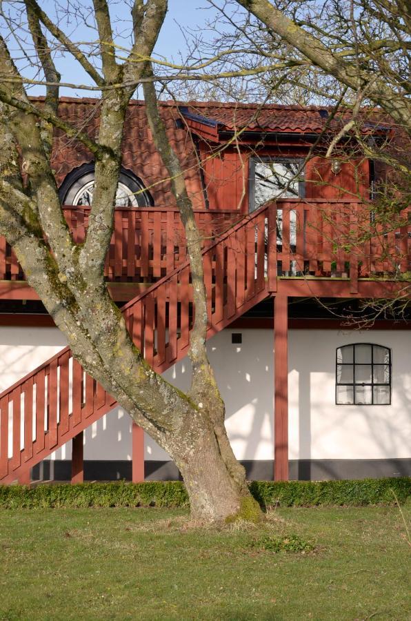 Torsborgs Gard Bed & Breakfast Simrishamn Exterior photo