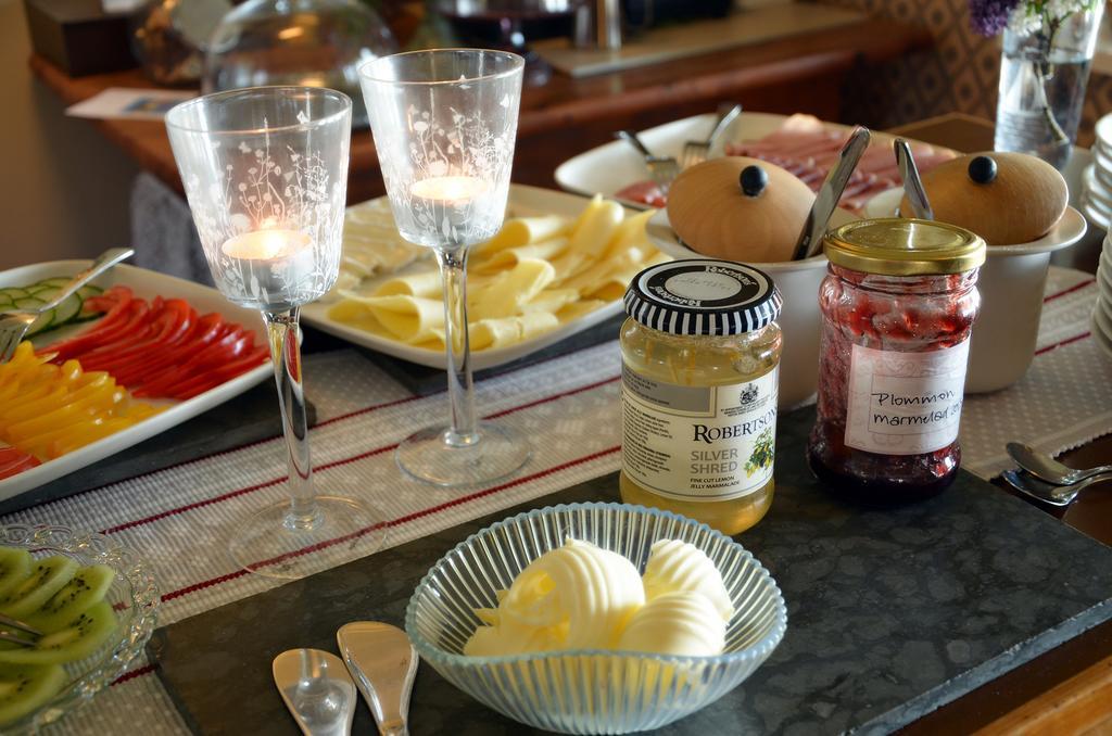 Torsborgs Gard Bed & Breakfast Simrishamn Room photo